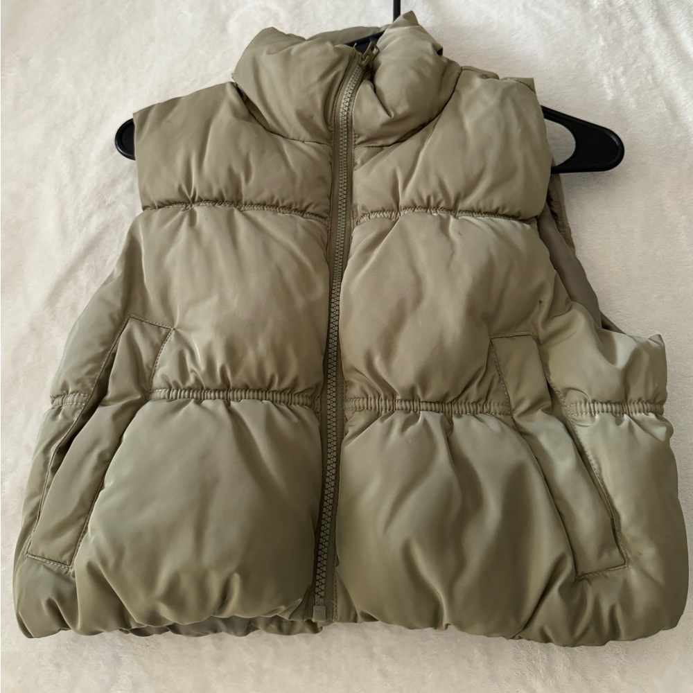 H&M Army Green trendy puffer jacket vest